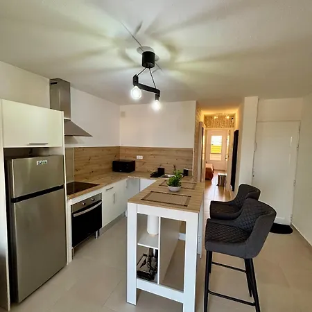 Apartament Nmt House