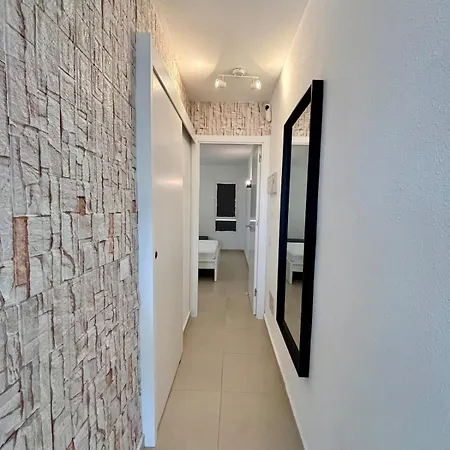 Nmt House Apartament *